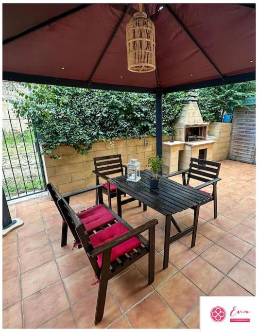 Ferienwohnung Eva Le Residenze Marco Simone Exterior foto